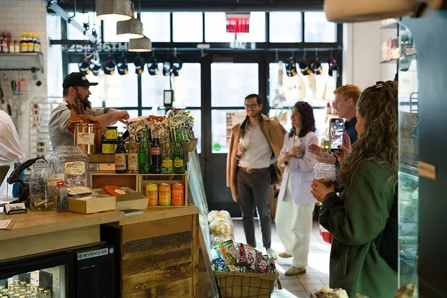 Brooklyn Food Tour in Industry City - Image 1