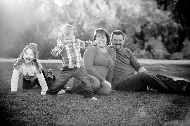 Fullerton Photo Session with Local Photographer 30 min - Image 3