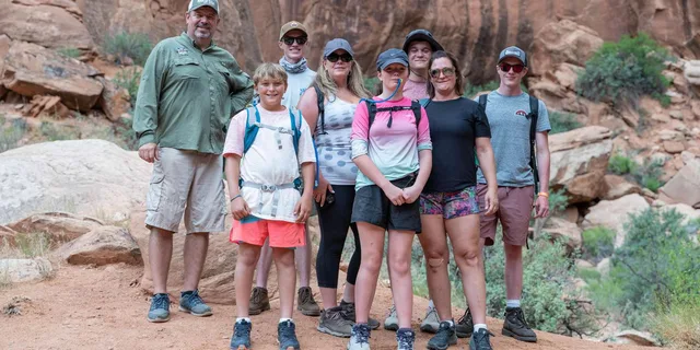 Moab Kayaking and Jeep Tour - Image 1