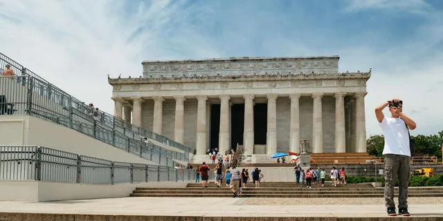 Washington DC Day Trip from NYC - Image 4