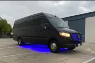 Napa Wine Tour in a Limo Van thumbnail 5