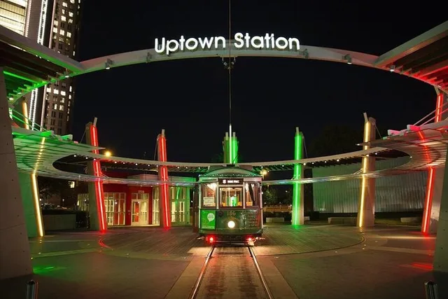 Dallas Holiday Dining Experience - Image 4