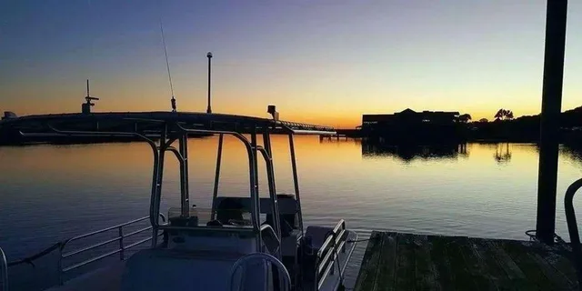 Hilton Head Island Dolphin Cruise at Sunset - Image 4