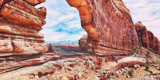 Moab Helicopter Tour Over Canyons and Arches - Image 6