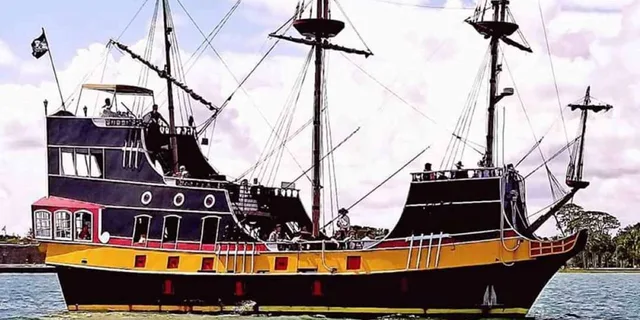 St. Augustine Pirate Ship Cruise with Show - Image 5