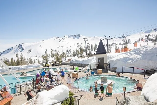 Oakland Lake Tahoe Small Group Tour - Image 3
