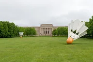 Kansas City Private Walking Tour: Plazas to Parks thumbnail 4
