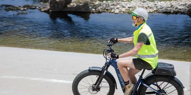 Los Angeles Griffith Park E-Bike Tour - Image 4