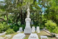 Savannah Bonaventure Cemetery Van Tour thumbnail 5