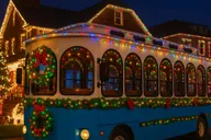 New York Dyker Heights Christmas Lights Tour 4 hr thumbnail 1