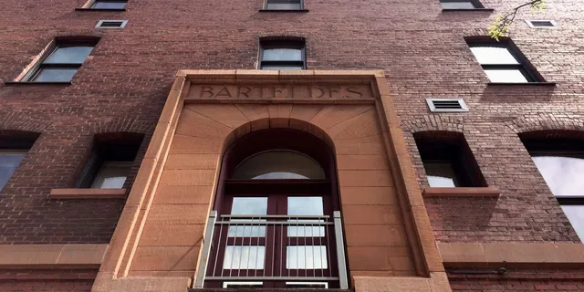 Denver History and Architecture Walking Tour - Image 6