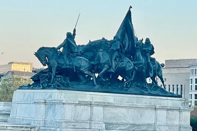 Washington DC Private Tour for Groups - Image 6