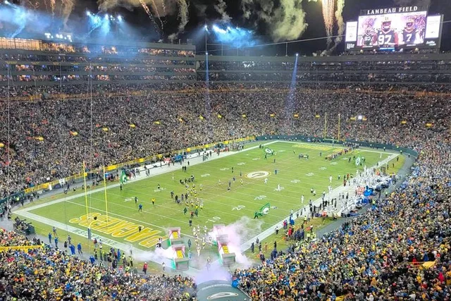 Green Bay Packers Football Game Ticket at Lambeau Field - Image 1