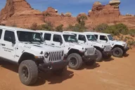 Moab Arches National Park 4x4 Tour 4.5 hr thumbnail 3