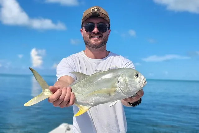Key West Backcountry Fishing Charter 4 hr - Image 1