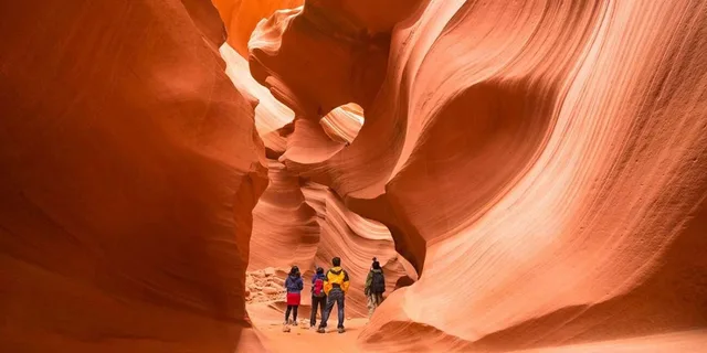 Las Vegas Grand Canyon and Antelope Canyon Tour - Image 1