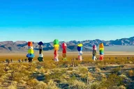 Las Vegas Car Tour to Seven Magic Mountains thumbnail 2