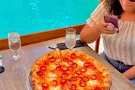 Chicago Walking Pizza Tour thumbnail 2
