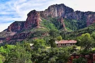 Sedona Rim Run Off-Road Jeep Tour thumbnail 4