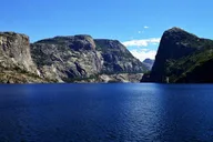 Yosemite Hetch Hetchy Day Hike thumbnail 3