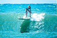 Oahu Surf Lesson with Local Big Wave Rider 90 min thumbnail 4