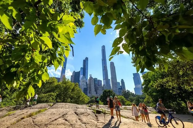 New York Central Park Self-Guided Walking Tour - Image 1
