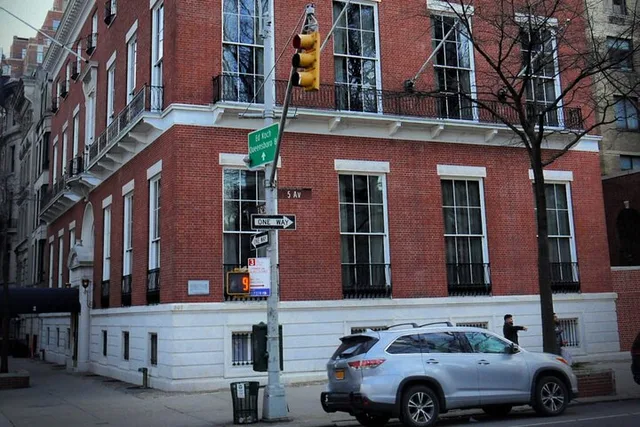New York Audio Guide: Millionaire's Row - Image 6