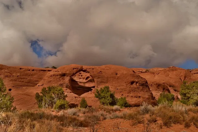 Monument Valley 4×4 Tour in Mystery Valley 3.5 Hr - Image 5