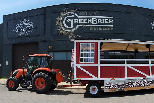 Nashville Sightseeing Tractor Tour - Image 5