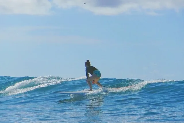 Honolulu Surfing Lesson 1.5 Hours - Image 6