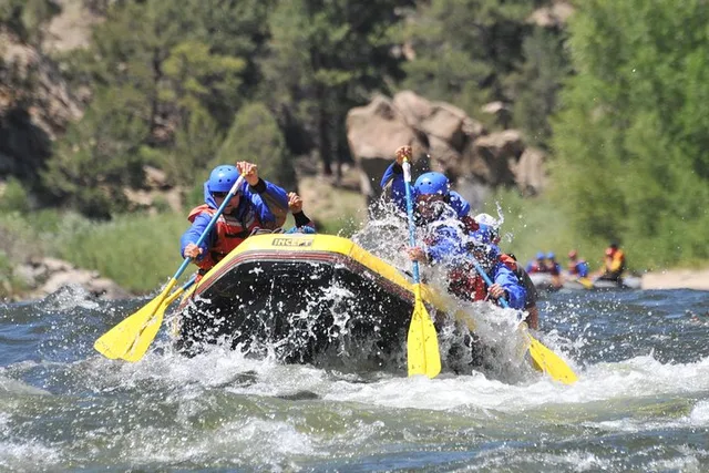 Arkansas River Rafting in Browns Canyon 4 hr - Image 2