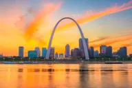 Saint Louis Private Tour with Food Tasting thumbnail 2