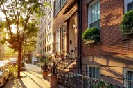 New York City Greenwich Village Walking Tour thumbnail 3