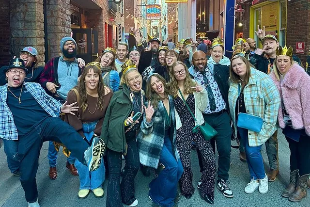 Nashville New Year's Eve Pub Crawl - Image 1