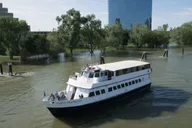 Sacramento City Cruise Sights and Sips thumbnail 6