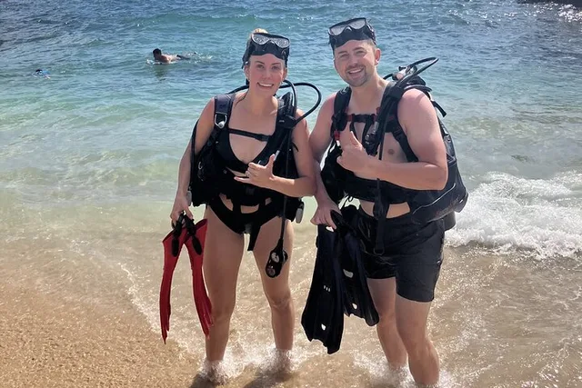 Oahu SCUBA Dive at Electric Beach - Image 4