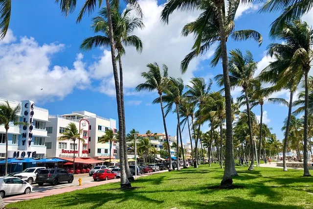 Miami Beach Self-Guided App Tour - Image 2
