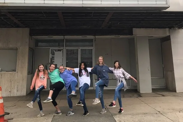 Oxnard Scavenger Hunt - Image 4