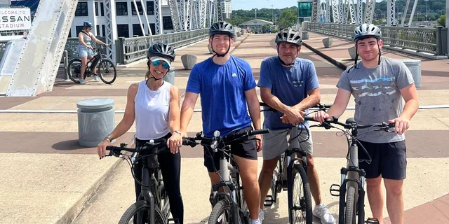 Nashville E-bike Tour of Hidden Gems - Image 4