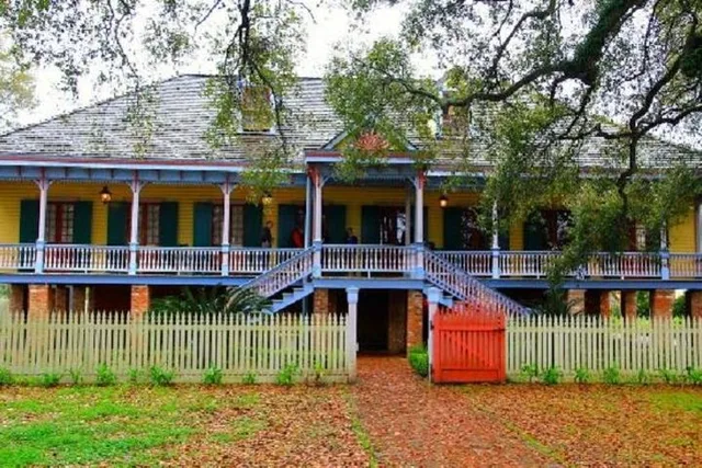 New Orleans Plantation Tour - Image 3