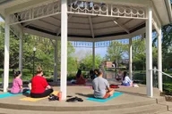 Columbus Yoga and Coffee Trolley Tour thumbnail 6