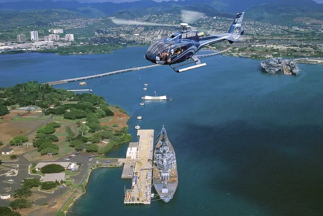 Oahu Helicopter Tour - Image 6
