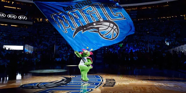 Orlando Magic NBA Basketball Game - Image 3
