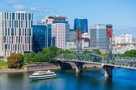 Portland Lunch Cruise on Willamette River 2 hr thumbnail 2