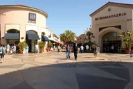 San Diego Shopping Tour to Carlsbad Outlets thumbnail 6