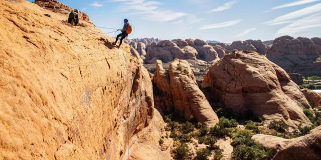 Moab Bow and Arrow Canyon Canyoneering Excursion 5 hr - Image 5