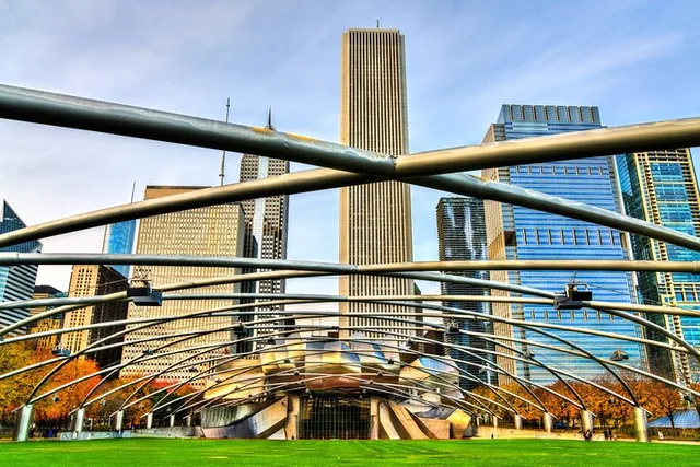Chicago Riverwalk & Millennium Park Audio Tour - Image 4