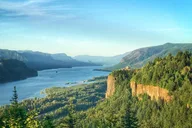 Portland Columbia River Gorge Hiking Tour thumbnail 3