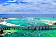 Destin Tiki Boat Tour to Crab Island 2-3 hr thumbnail 4