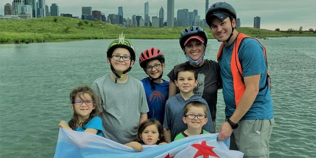 Chicago City Bike Tour of Downtown Attractions - Image 4